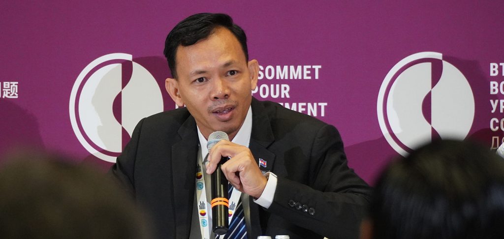 Mr. Nuom Sokhon speaking during his intervention